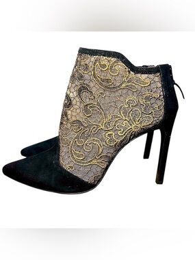 Stuart Weitzman heels—suede and lace stiletto ankle booties 💛🖤🤍.